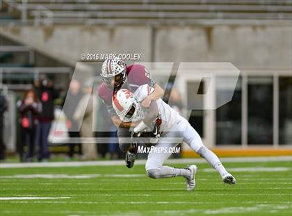 Thumbnail 3 in Round Rock vs. The Woodlands (UIL 6A Quarterfinal) photogallery.