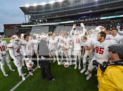 Thumbnail 1 in Round Rock vs. The Woodlands (UIL 6A Quarterfinal) photogallery.