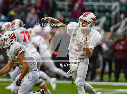 Thumbnail 3 in Round Rock vs. The Woodlands (UIL 6A Quarterfinal) photogallery.