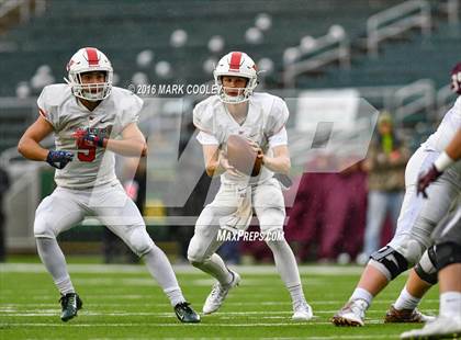 Thumbnail 3 in Round Rock vs. The Woodlands (UIL 6A Quarterfinal) photogallery.