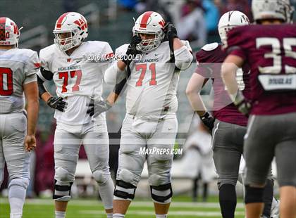 Thumbnail 1 in Round Rock vs. The Woodlands (UIL 6A Quarterfinal) photogallery.