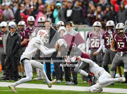 Thumbnail 3 in Round Rock vs. The Woodlands (UIL 6A Quarterfinal) photogallery.