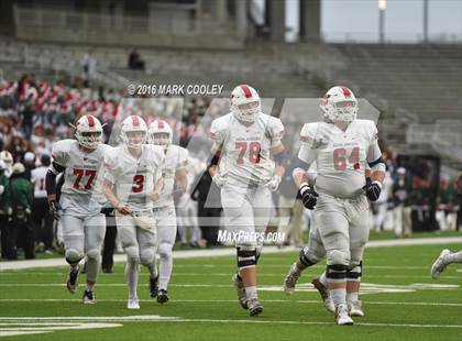 Thumbnail 2 in Round Rock vs. The Woodlands (UIL 6A Quarterfinal) photogallery.
