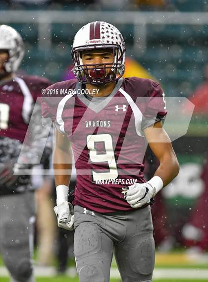 Thumbnail 3 in Round Rock vs. The Woodlands (UIL 6A Quarterfinal) photogallery.