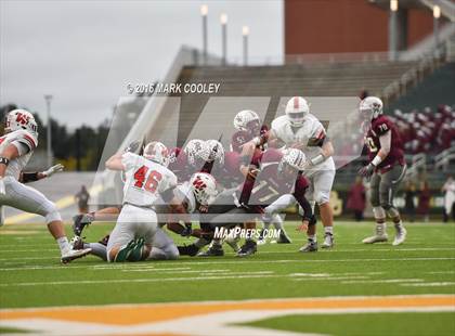 Thumbnail 3 in Round Rock vs. The Woodlands (UIL 6A Quarterfinal) photogallery.