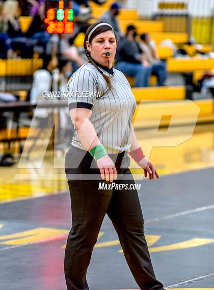 Thumbnail 1 in Shawnee Mission District Meet photogallery.