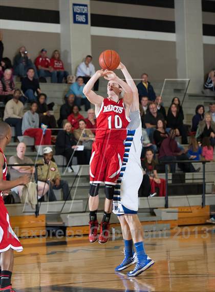 Thumbnail 3 in Marcus @ Hebron photogallery.