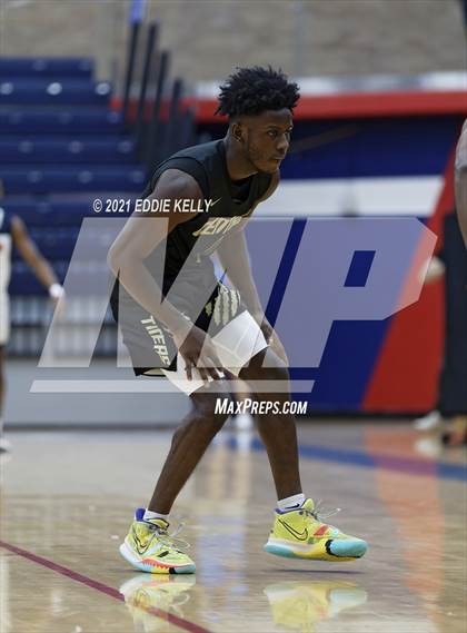 Thumbnail 1 in Central @ Allen (In-N-Out Tournament) photogallery.