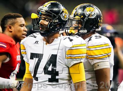 Thumbnail 3 in University Lab vs. Curtis (LHSAA D2 Final) photogallery.