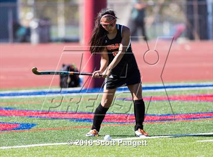 Thumbnail 1 in Great Oak vs. Escondido photogallery.