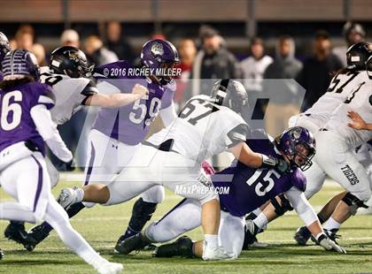 Thumbnail 1 in Bentonville vs. Fayetteville (AAA 7A Semifinall) photogallery.