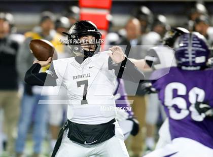 Thumbnail 2 in Bentonville vs. Fayetteville (AAA 7A Semifinall) photogallery.