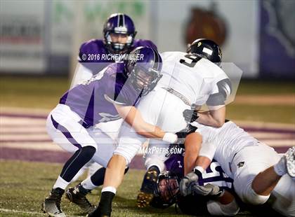 Thumbnail 3 in Bentonville vs. Fayetteville (AAA 7A Semifinall) photogallery.