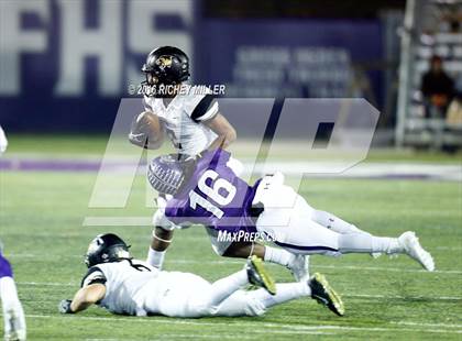 Thumbnail 2 in Bentonville vs. Fayetteville (AAA 7A Semifinall) photogallery.