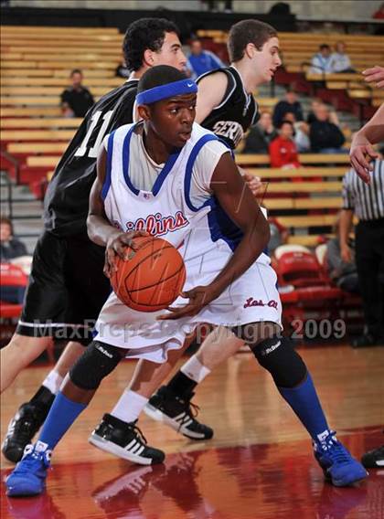 Thumbnail 2 in Los Alamitos vs. Servite (Nike Extravaganza) photogallery.