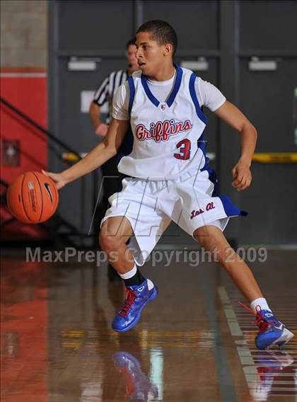 Thumbnail 1 in Los Alamitos vs. Servite (Nike Extravaganza) photogallery.