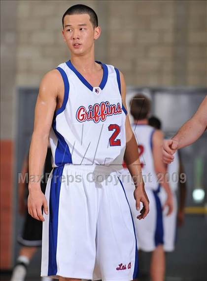 Thumbnail 2 in Los Alamitos vs. Servite (Nike Extravaganza) photogallery.