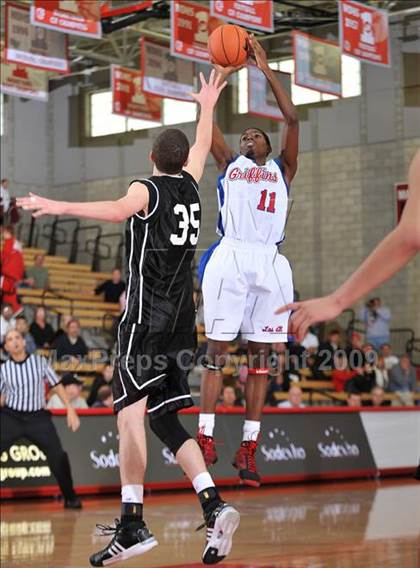 Thumbnail 1 in Los Alamitos vs. Servite (Nike Extravaganza) photogallery.