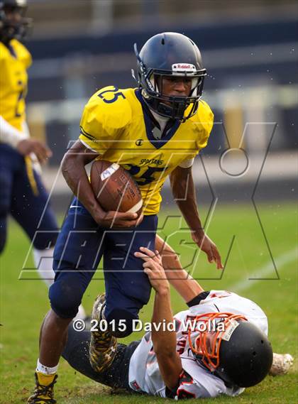 Thumbnail 3 in JV: North Davidson @ Mount Tabor photogallery.