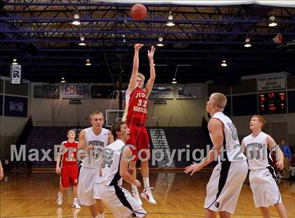 Thumbnail 2 in Judge Memorial @ Riverton photogallery.