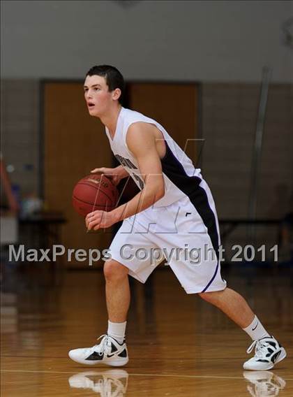 Thumbnail 3 in Judge Memorial @ Riverton photogallery.