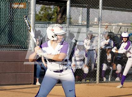 Thumbnail 1 in Lemoore vs. South photogallery.