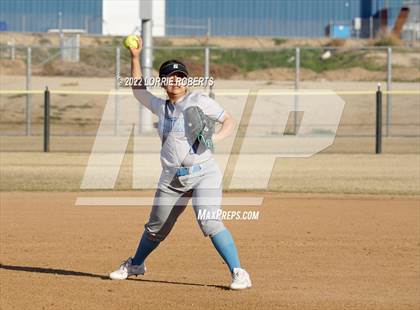 Thumbnail 3 in Lemoore vs. South photogallery.