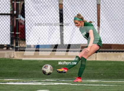Thumbnail 2 in Mountain Vista vs Legend photogallery.