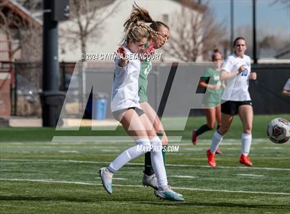 Thumbnail 2 in Mountain Vista vs Legend photogallery.