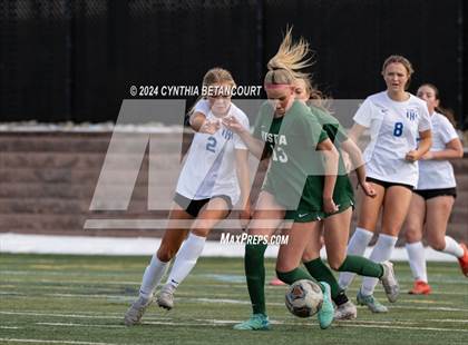 Thumbnail 2 in Mountain Vista vs Legend photogallery.