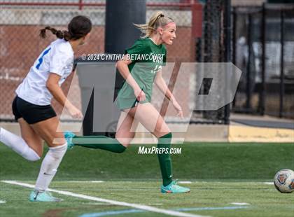 Thumbnail 1 in Mountain Vista vs Legend photogallery.