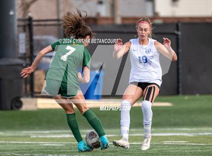 Thumbnail 2 in Mountain Vista vs Legend photogallery.