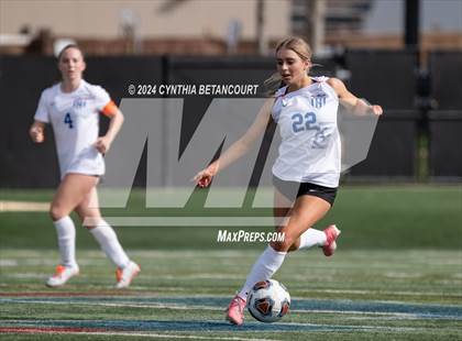 Thumbnail 1 in Mountain Vista vs Legend photogallery.