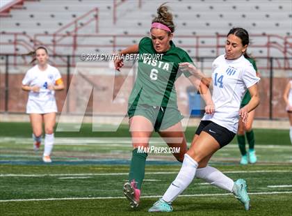 Thumbnail 3 in Mountain Vista vs Legend photogallery.