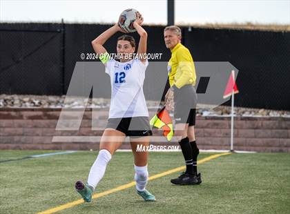 Thumbnail 2 in Mountain Vista vs Legend photogallery.