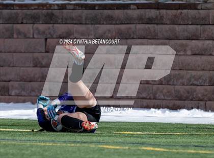 Thumbnail 3 in Mountain Vista vs Legend photogallery.