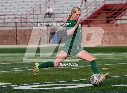 Thumbnail 3 in Mountain Vista vs Legend photogallery.