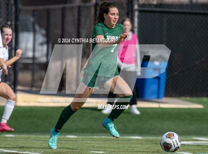 Thumbnail 3 in Mountain Vista vs Legend photogallery.