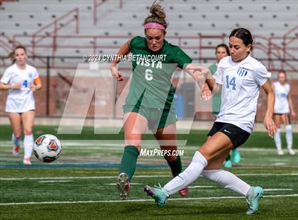 Thumbnail 2 in Mountain Vista vs Legend photogallery.