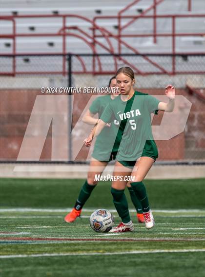 Thumbnail 3 in Mountain Vista vs Legend photogallery.