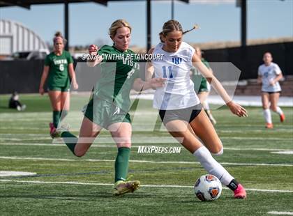 Thumbnail 1 in Mountain Vista vs Legend photogallery.