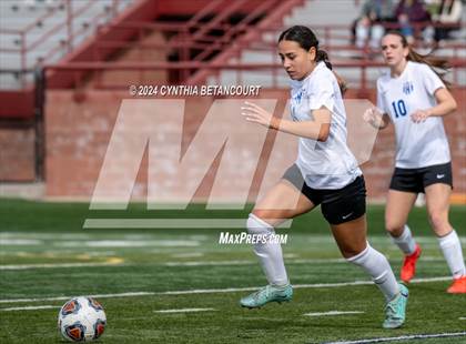 Thumbnail 2 in Mountain Vista vs Legend photogallery.
