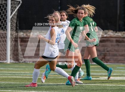 Thumbnail 3 in Mountain Vista vs Legend photogallery.