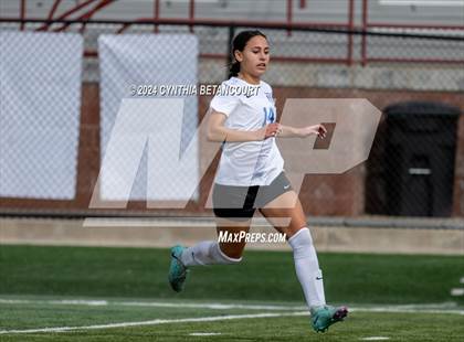 Thumbnail 3 in Mountain Vista vs Legend photogallery.