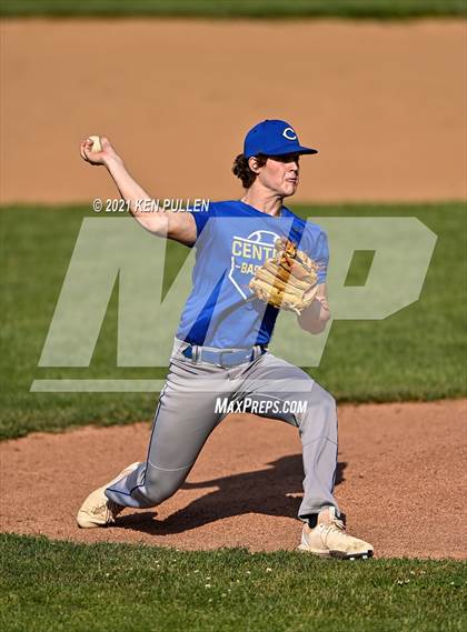 Thumbnail 2 in Central @ Warren County photogallery.