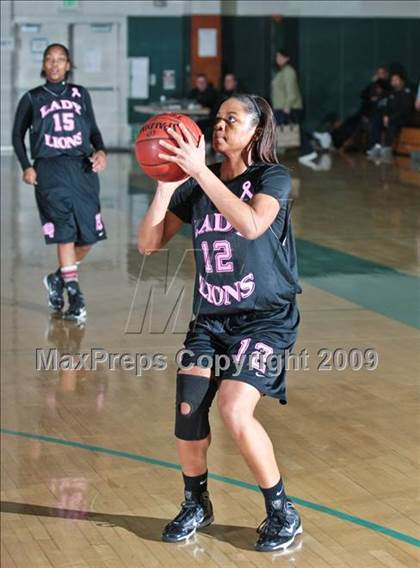Thumbnail 3 in Potter's House Christian vs. View Park (West Coast Jamboree) photogallery.