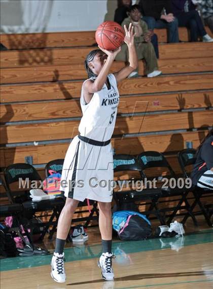 Thumbnail 3 in Potter's House Christian vs. View Park (West Coast Jamboree) photogallery.