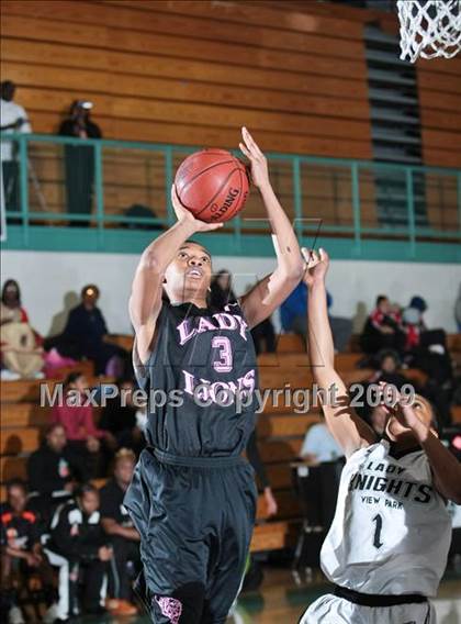 Thumbnail 1 in Potter's House Christian vs. View Park (West Coast Jamboree) photogallery.