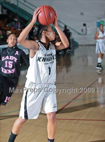 Thumbnail 1 in Potter's House Christian vs. View Park (West Coast Jamboree) photogallery.
