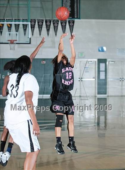 Thumbnail 2 in Potter's House Christian vs. View Park (West Coast Jamboree) photogallery.